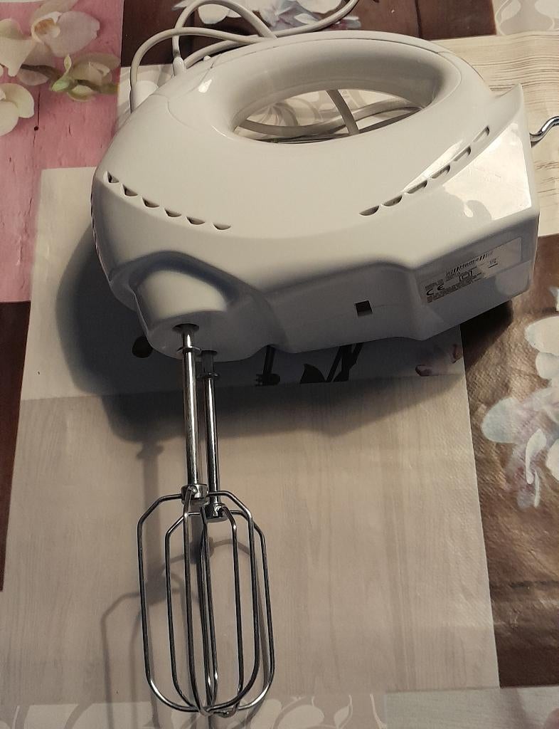 MIXER GARDES/KNEEDHAKEN EN KOM, Witgoed en Apparatuur, 4 liter of meer, Ophalen, Nieuw, 3 snelheden of meer