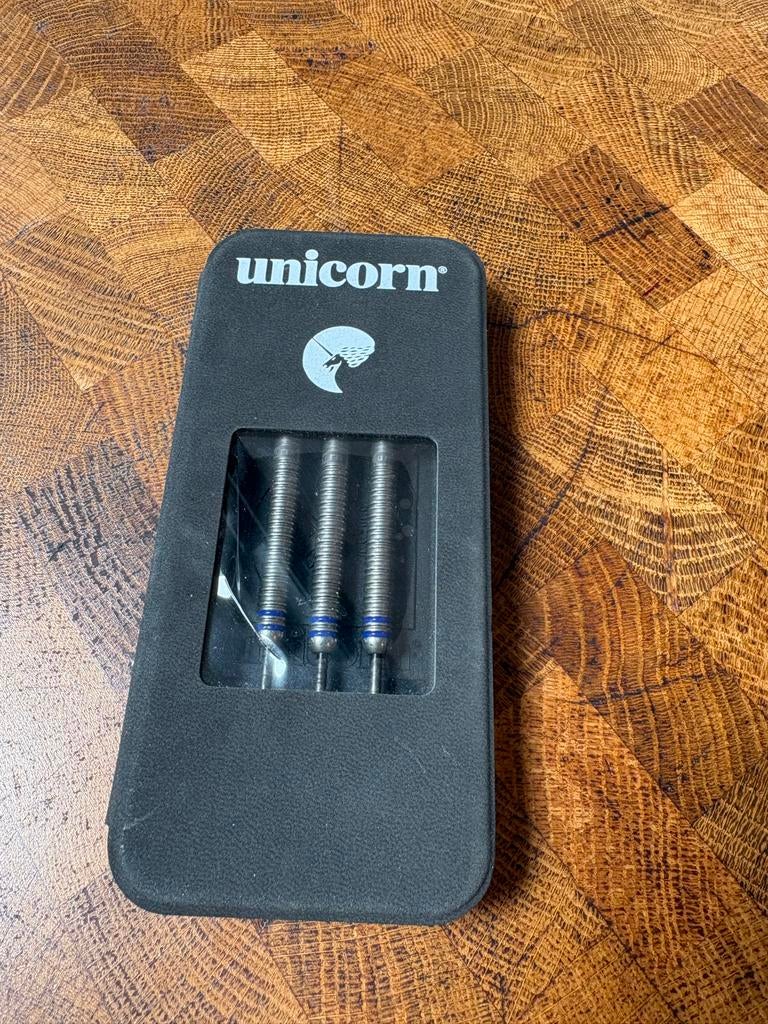 Unicorn Gary Anderson 25 gram dartpijlen, Ophalen of Verzenden, Gebruikt, Pijlen