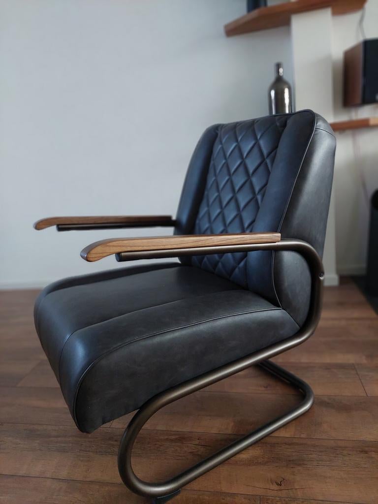 Leren fauteuil, Ophalen, Zo goed als nieuw, 75 tot 100 cm, 50 tot 75 cm