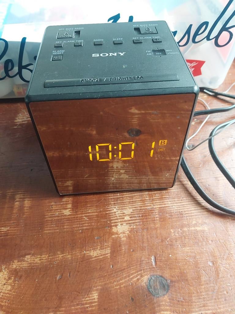 Sony Wekkerradio ICF-C1T - Compact en Betrouwbaar, Ophalen of Verzenden