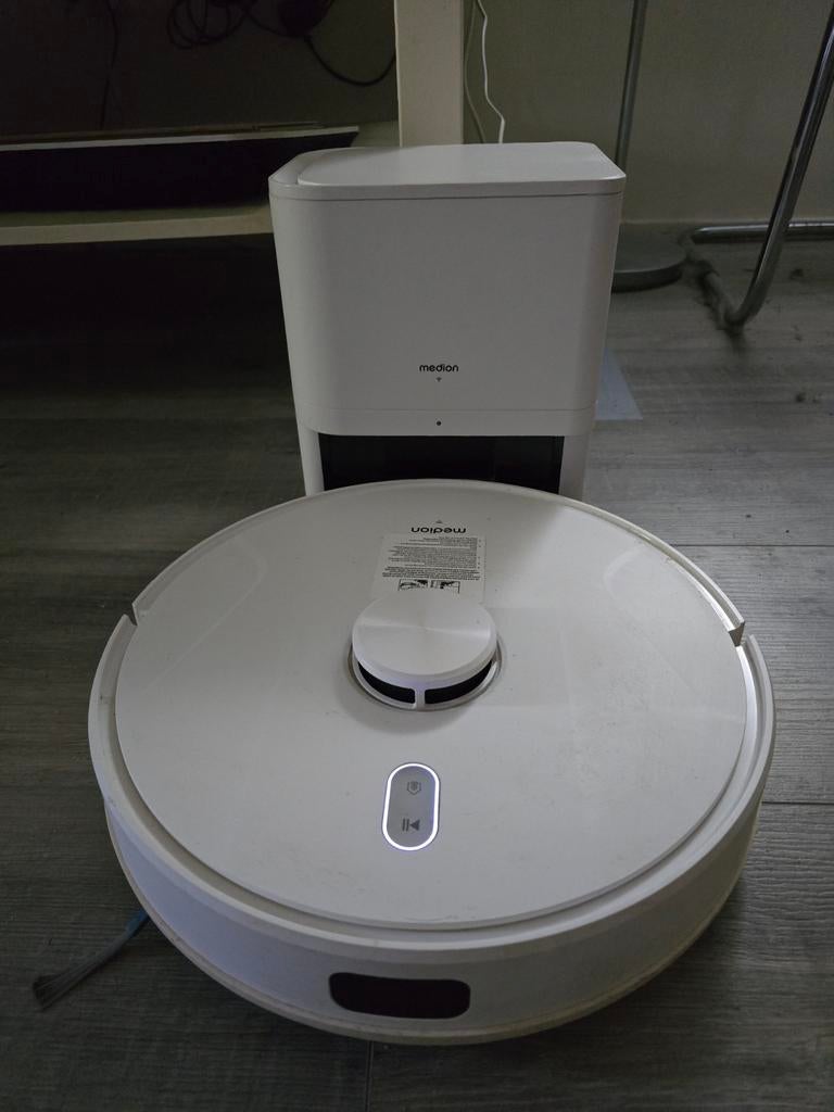 Medion Robotstofzuiger sw41+, Witgoed en Apparatuur, Stofzuigers, Ophalen, Zo goed als nieuw, Robotstofzuiger