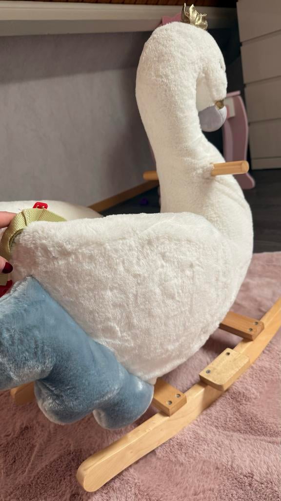 Schommelstoel Swan - Zachte en veilige schommelgans, Ophalen, Zo goed als nieuw, Overige typen
