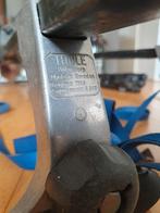 dakdragers Thule met dakgootbevestiging, Ophalen, Gebruikt