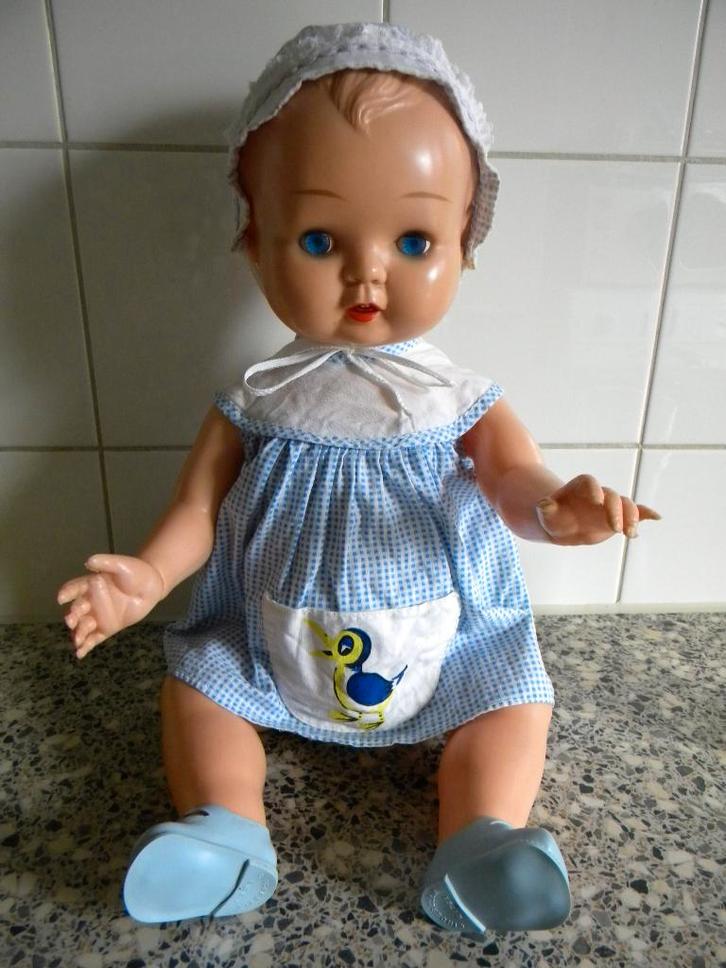 OUDE POP MERK OK KADER, Verzamelen, Poppen, Gebruikt, Pop, Ophalen of Verzenden