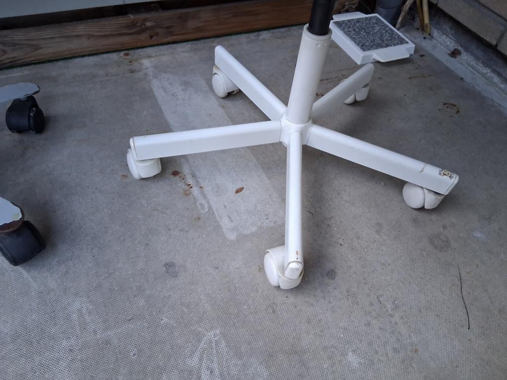 Twee draaibare stoelen, Tuin en Terras, Parasols, Ophalen of Verzenden, Gebruikt, Minder dan 1 meter, Parasolvoet