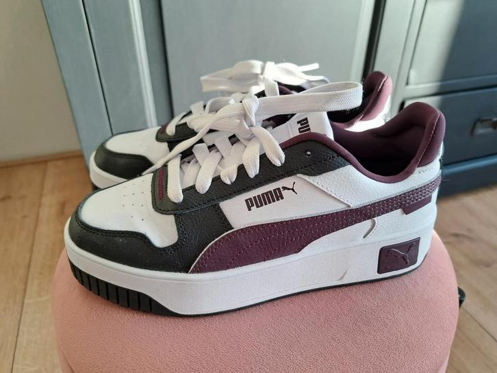 Puma Carina Street sneakers maat 36, Kleding | Dames, Schoenen, Zo goed als nieuw, Sneakers of Gympen, Wit, Ophalen of Verzenden