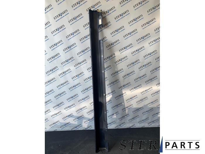 Zijskirt links van een Mercedes C-Klasse (755), Gebruikt, -, Ophalen of Verzenden, -