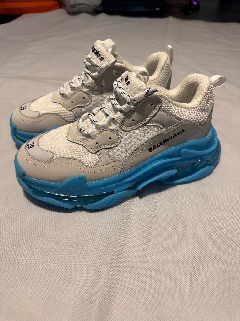Balenciaga Triple S Sneakers Maat 39 - Wit/Blauw, Wit, Nieuw, Ophalen of Verzenden, Sneakers of Gympen