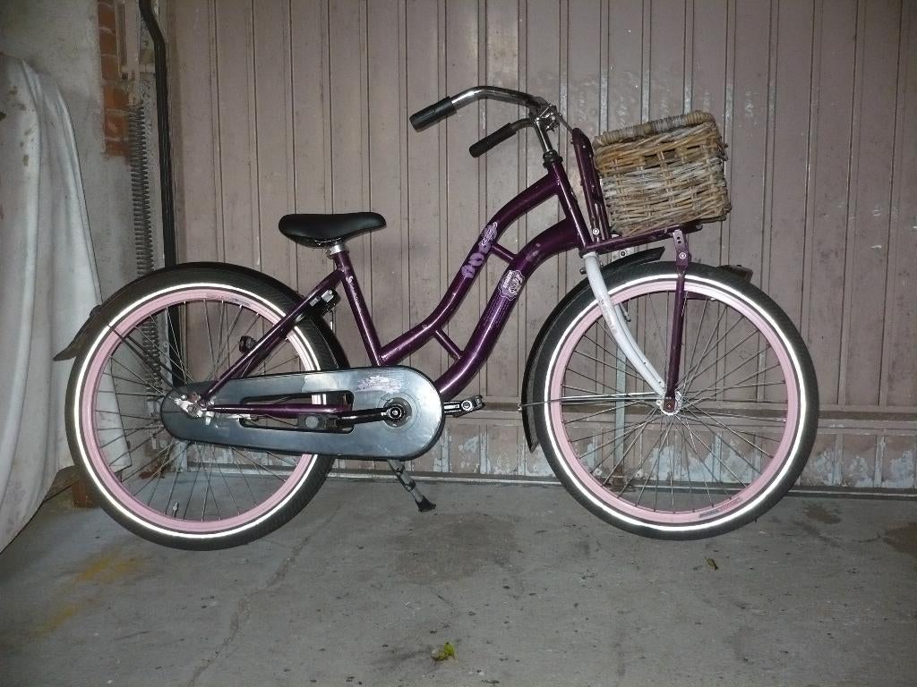 Mooie Sparta 24 inch meisjesfiets met rek en rieten mandje, Fietsen en Brommers, Fietsen | Meisjes, Ophalen, Gebruikt, 24 inch