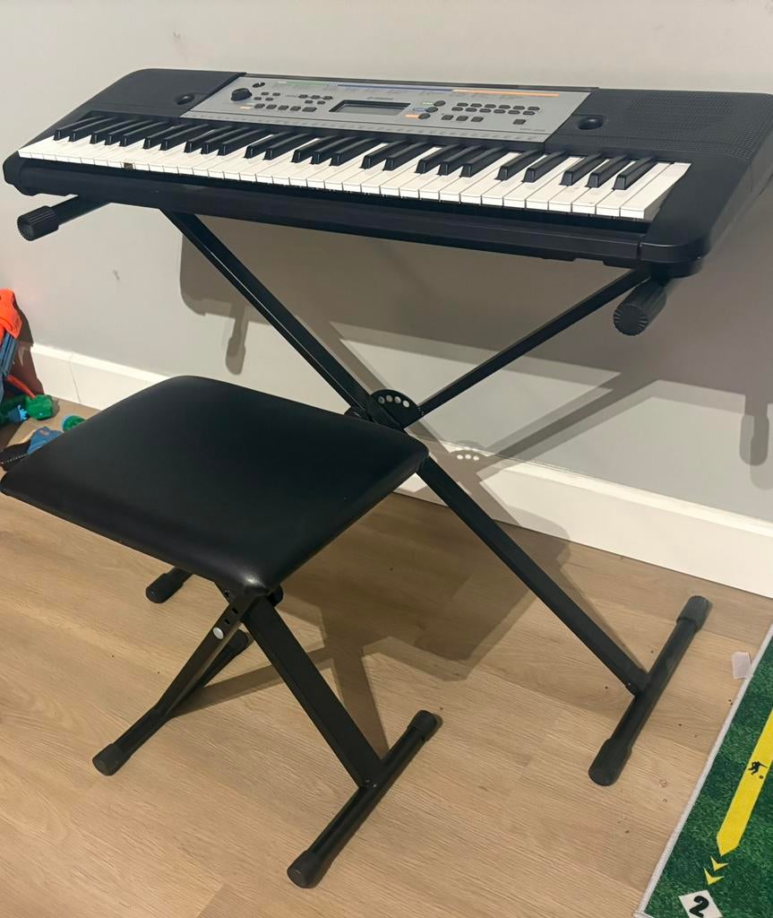 Yamaha Keyboard YPT-255, Muziek en Instrumenten, Keyboards, Ophalen, Yamaha, Met standaard, 61 toetsen