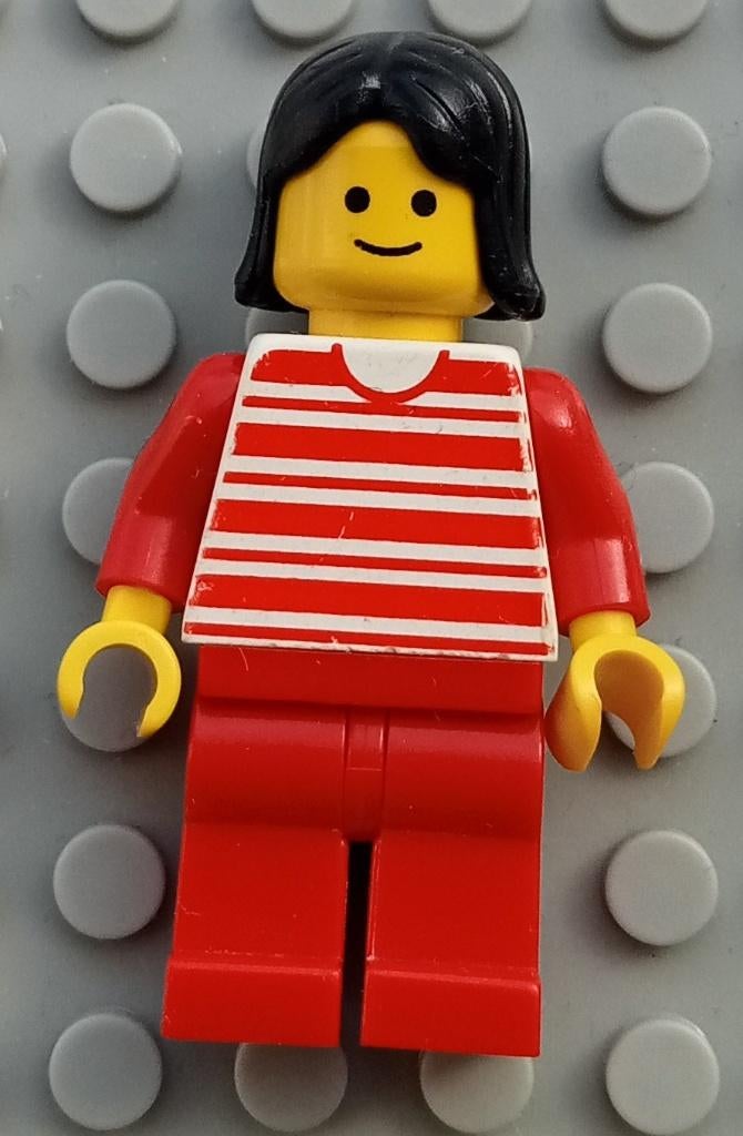 trn010 (1) Horizontal Lines Red - Red Arms - Red Legs, Blac, Ophalen of Verzenden, Gebruikt