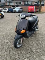 Zip type 3 brom, Fietsen en Brommers, Scooters | Piaggio, Ophalen, Zo goed als nieuw, Tweetakt, Zip