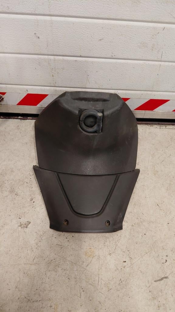 Piaggio oud fly bougi kapjes, Ophalen of Verzenden