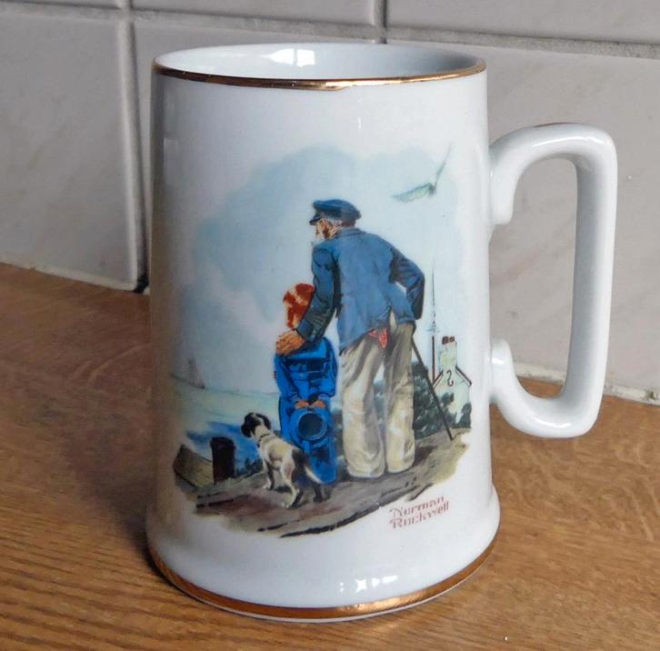 Norman Rockwell beker Looking Out to Sea grote mok porselein, Verzamelen, Porselein, Kristal en Bestek, Gebruikt, Kop en/of schotel