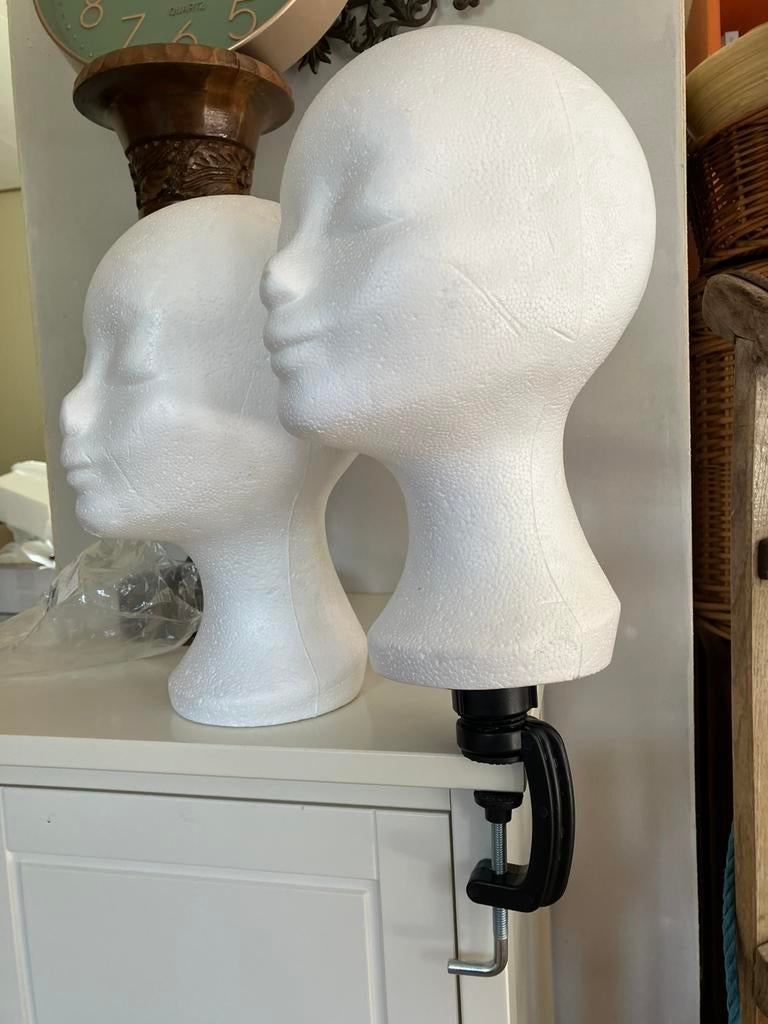 2X Piepschuim hoofd + standaard, Sieraden, Tassen en Uiterlijk, Uiterlijk | Haarverzorging, Pruik of Haarverlenging, Ophalen