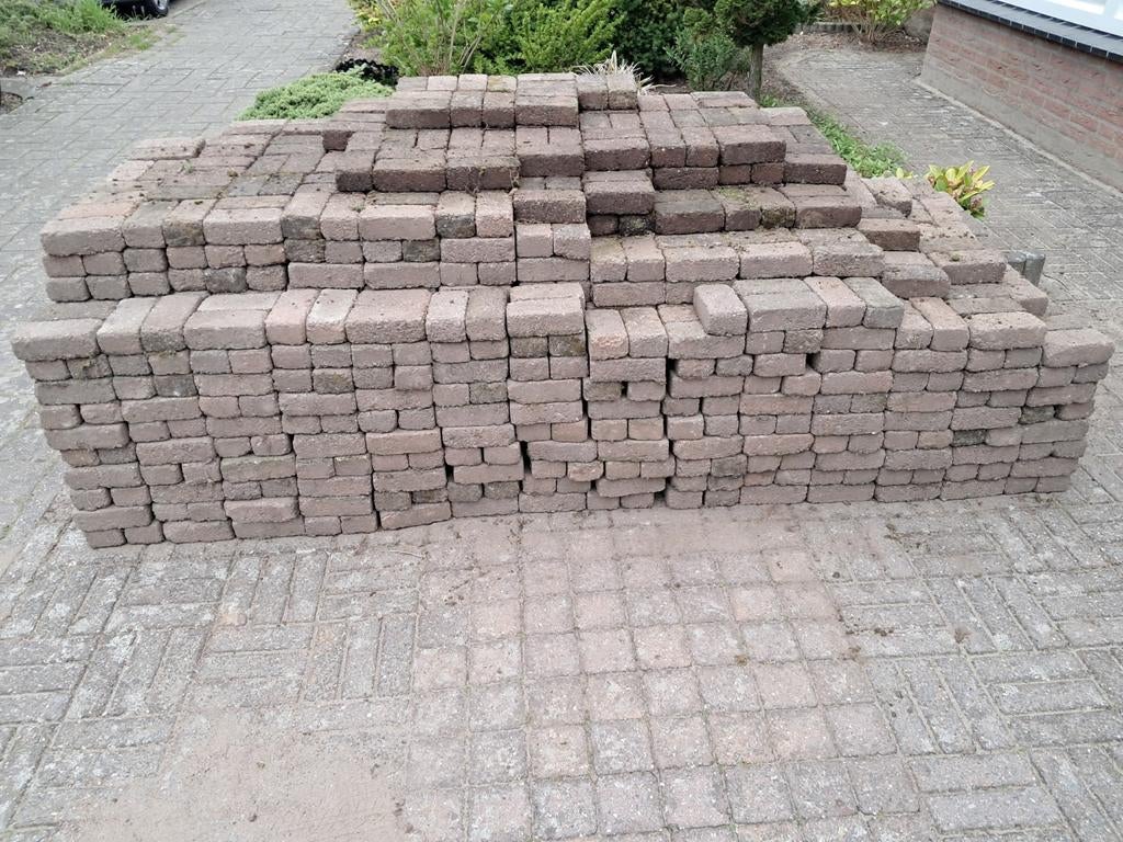 Gebruikte cobblestones, 25 m2, gratis, Ophalen, Gebruikt, Beton, Klinkers