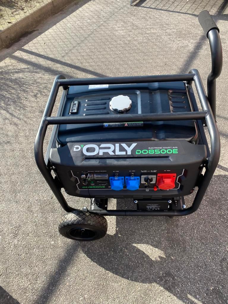 D’Orly Benzine aggregaat DO8500E 8.5kW Generator 500cc, Ophalen, Elektrisch startend, Benzine, Zo goed als nieuw