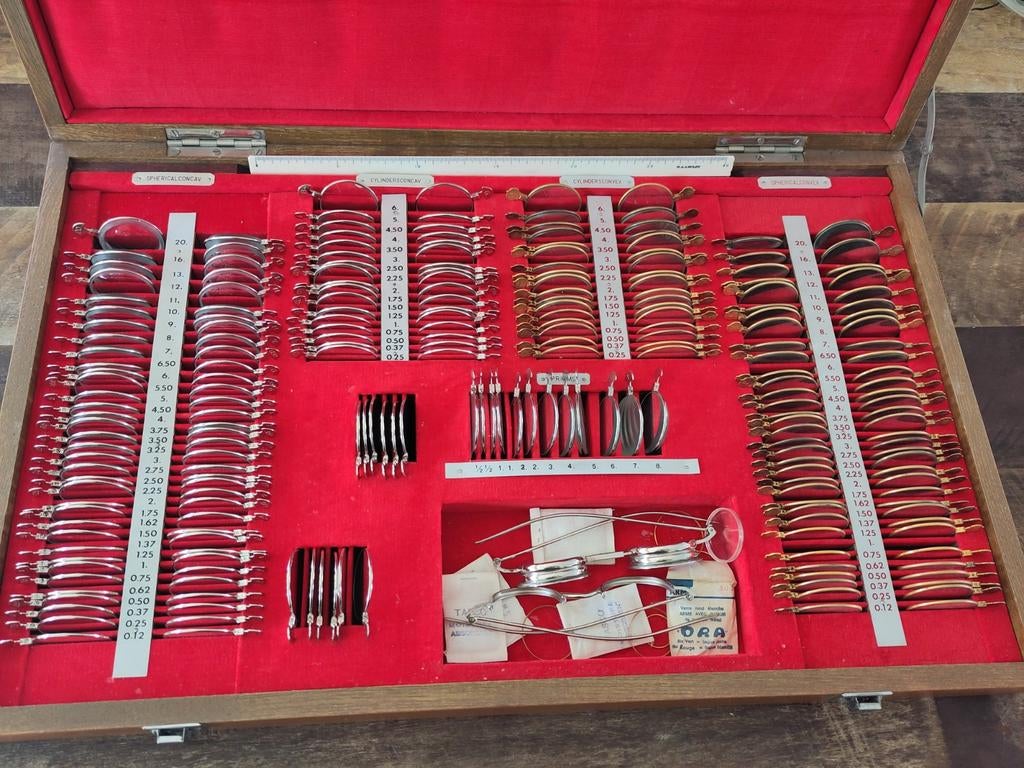 Optiekerdoos, lenzen voor opticien, Ophalen of Verzenden