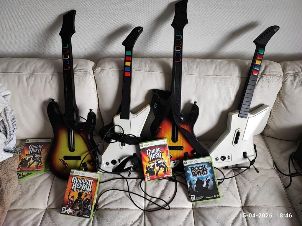 Guitar Hero en Rock Band games met gitaren Xbox 360, Spelcomputers en Games, 3 spelers of meer, Ophalen of Verzenden, Muziek, Vanaf 12 jaar