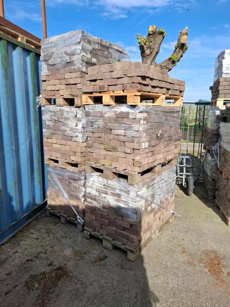 Gebakken dikformaat 40m2 op pallets!, Ophalen