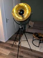 Grote vloerlamp met gouden binnenkant, Ophalen, Zo goed als nieuw, Metaal, 150 tot 200 cm