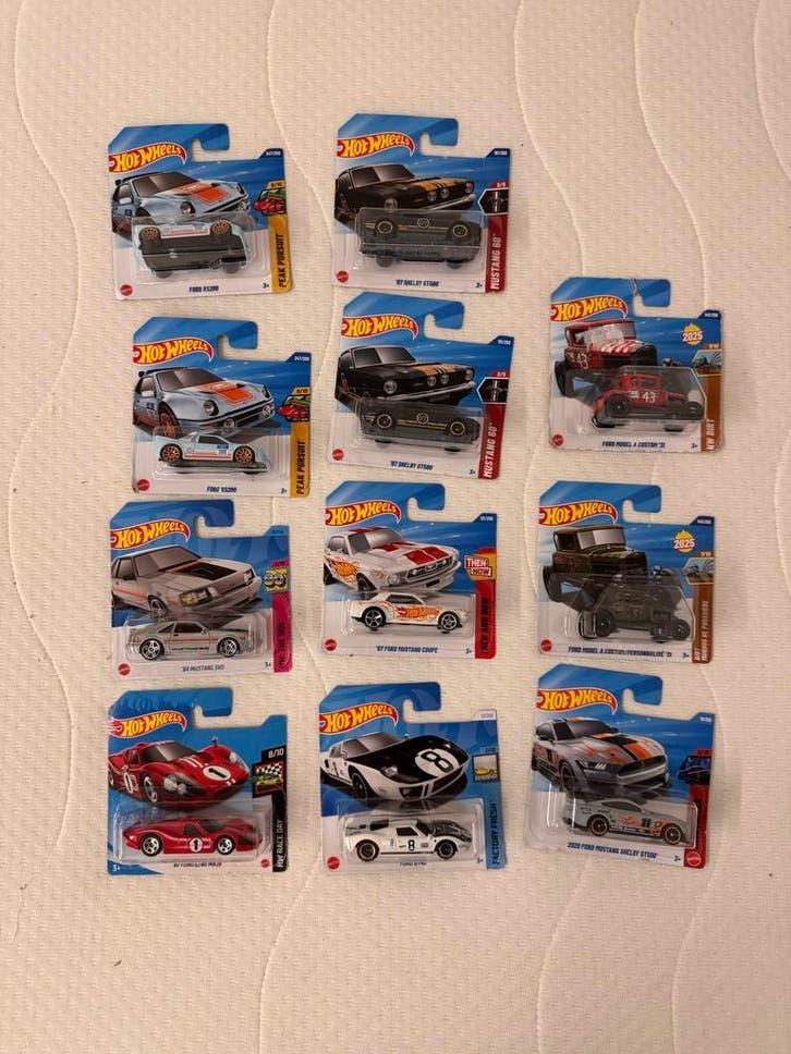 Hot Wheels Ford Mustang , ford model A custom, Overige merken, Auto, 1:32 tot 1:50, Nieuw