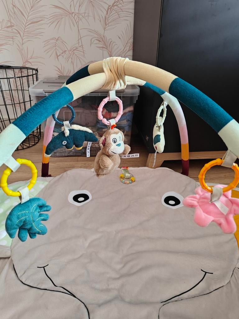 Boxkleed met speelboog en hangspeeltjes, Kinderen en Baby's, Speelgoed | Babyspeelgoed, Ophalen, Zo goed als nieuw