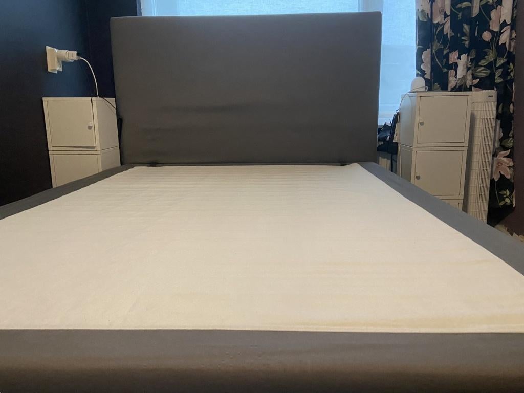 IKEA boxspring 140x200, Huis en Inrichting, Slaapkamer | Boxsprings, Ophalen, Gebruikt, Tweepersoons, Scandinavisch