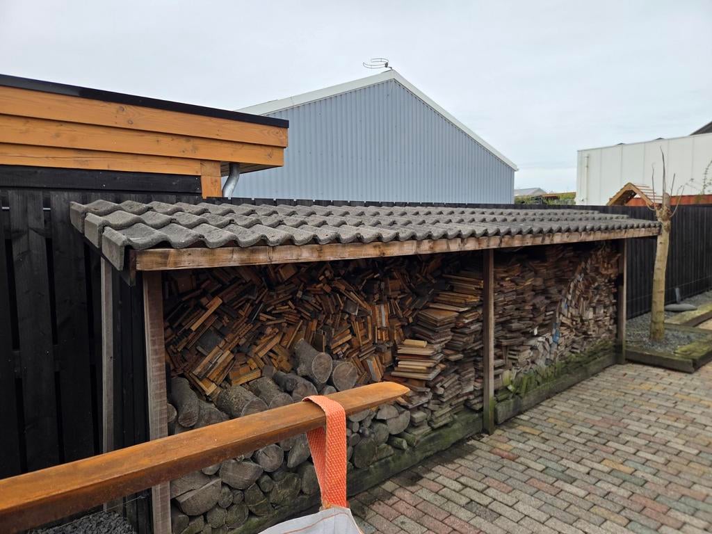 GRATIS dakpannen, Ophalen, Gebruikt, Steen of Klei, 5 tot 10 m²