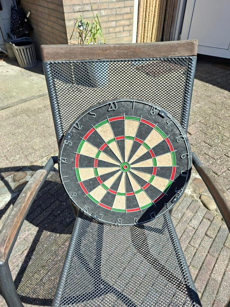 Gratis een gebruikt dartbord, Ophalen