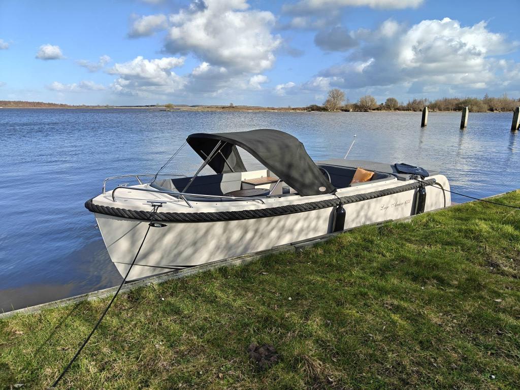 Lago Amore 633 Tender - 60 pk Suzuki | Nieuw | Koelkast