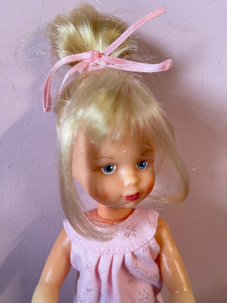 Ari pop vintage, Verzamelen, Poppen, Ophalen of Verzenden, Gebruikt, Pop