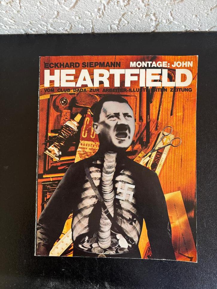 John Heartfield - Montage - 1977 - Eckhard Siepmann, Boeken, Kunst en Cultuur | Beeldend, Gelezen, Schilder- en Tekenkunst, Ophalen of Verzenden