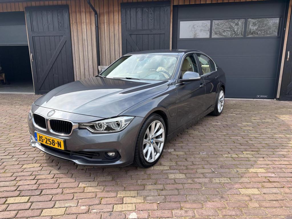 BMW 3-serie 330e,HYBRIDE, LEER ,NAVI ,TREKHAAK, DUBBELSET WI, Automaat, 1998 cc, Achterwielaandrijving, Gebruikt