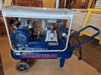 Compressor 8 bar (Dutack) 220v, 25 tot 100 liter, Ophalen, Zo goed als nieuw, 200 tot 400 liter/min