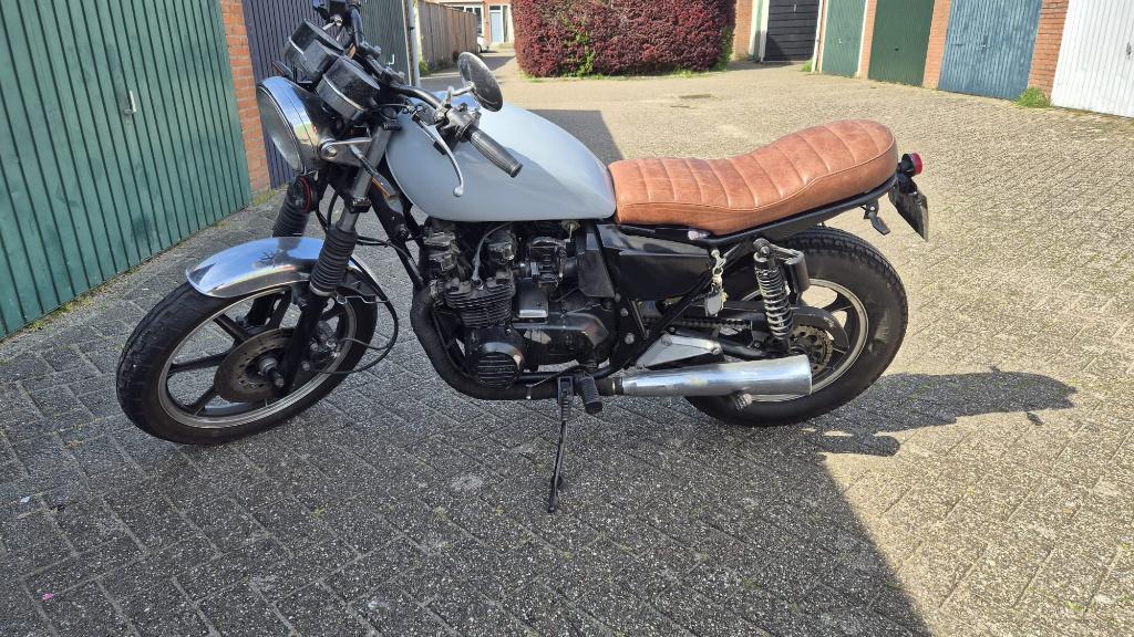 Kawasaki caferacer KZ550, Motoren, Motoren | Oldtimers, 4 cilinders, Gebruikt, Meer dan 35 kW, Overig