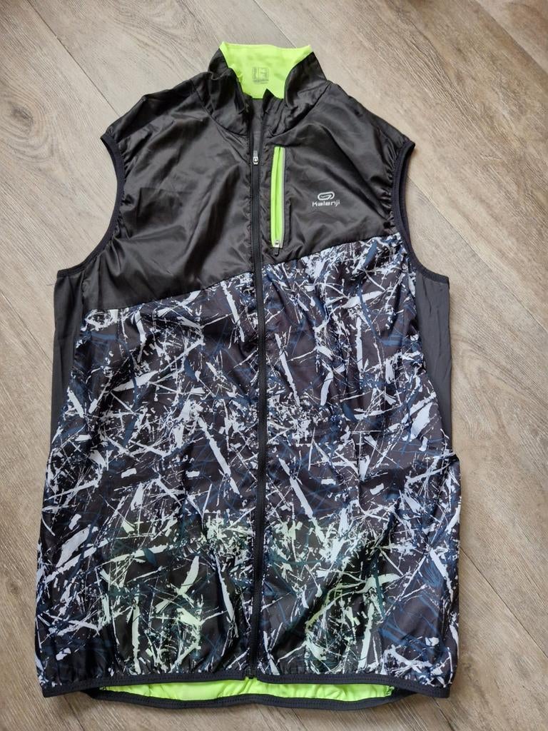 Kalenji hardloopvest zwart met print, Kleding | Heren, Sportkleding, Ophalen of Verzenden, Zo goed als nieuw, Maat 56/58 (XL)