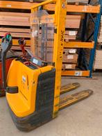 Pallet heffer jungheinrich, Doe-het-zelf en Verbouw, Palletwagens en Pompwagens, Ophalen