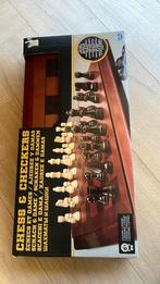 Oud Schaak en dam set, Hobby en Vrije tijd, Ophalen of Verzenden, Zo goed als nieuw