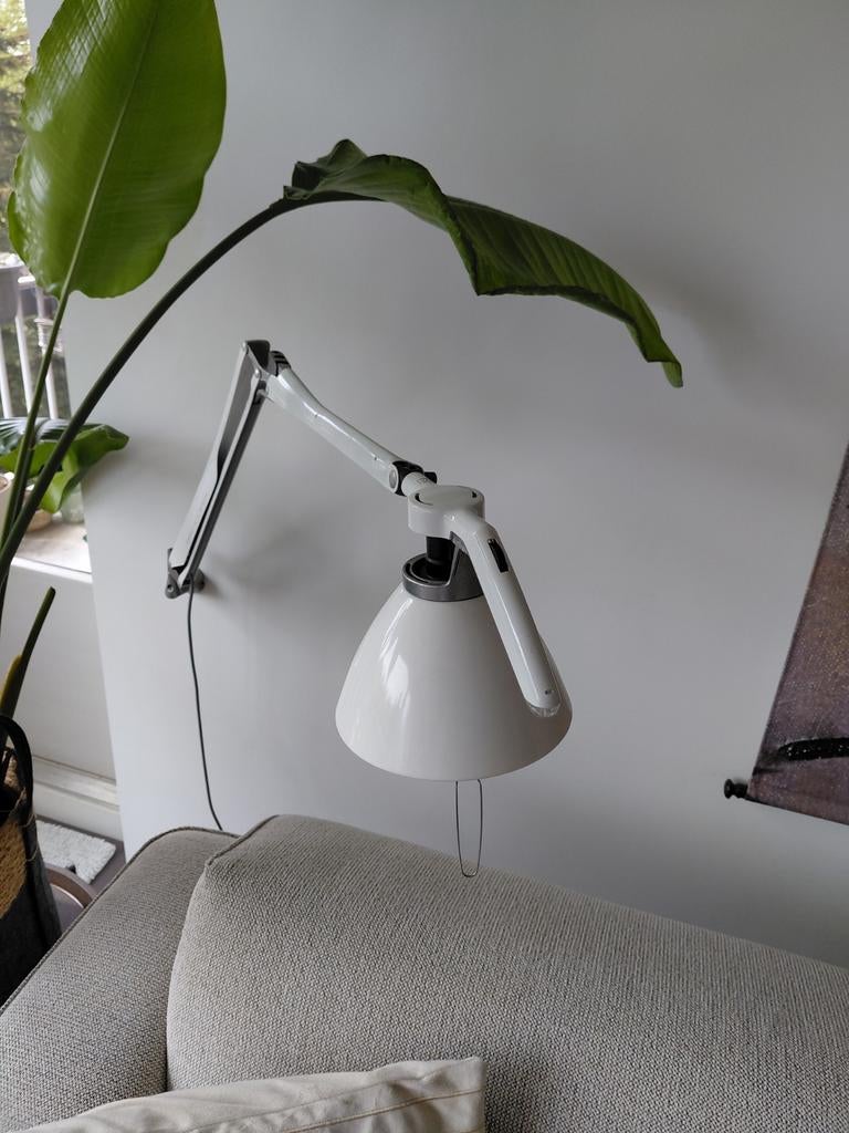 Luceplan wandarmatuur - crème - goede staat, Ophalen of Verzenden, Gebruikt, Metaal, Modern, Klassiek