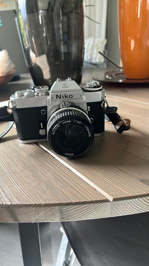 Nikon EL2 met 28 mm lens, Ophalen of Verzenden, Zo goed als nieuw, Spiegelreflex, Nikon