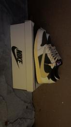 Travis Scott Air Jordan 1 Low maat 44, Bruin, Nike, Ophalen of Verzenden, Sneakers of Gympen