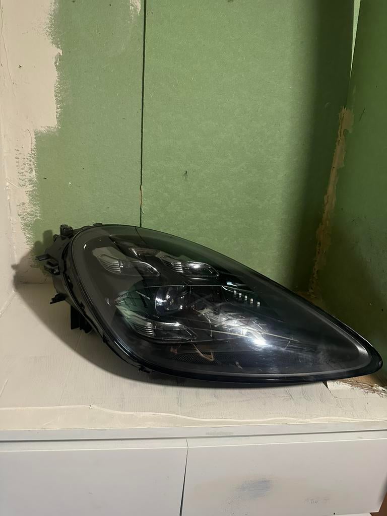 Porsche Cayenne Koplamp Rechts Black Line, Ophalen of Verzenden, Gebruikt, Porsche