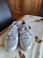 Dames schoen grijs /zilver maat  38, Ophalen of Verzenden, Zo goed als nieuw, Grijs, Sneakers of Gympen