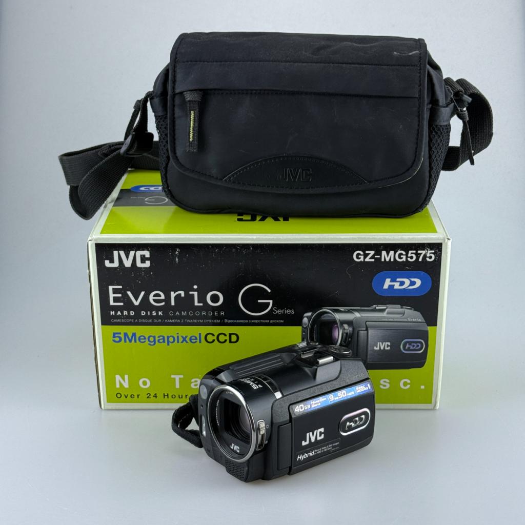 JVC Everio G Series GZ-MG575 Camcorder, JVC, Zo goed als nieuw, Support@jvc.com, JVCKENWOOD USA Corporation
500 Valley Road
Wayne, NJ 07470
USA