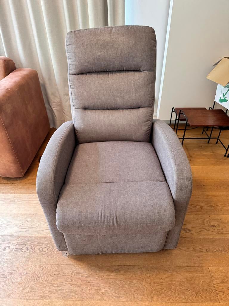 Elektrische fauteuil - grijs - gratis, Huis en Inrichting, Fauteuils, Ophalen, Gebruikt, Stof, 75 tot 100 cm