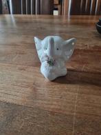 Stenen Olifant Beeldje - 7 cm, Tuin en Terras, Tuinbeelden, Ophalen of Verzenden, Gebruikt, Steen, Dierenbeeld