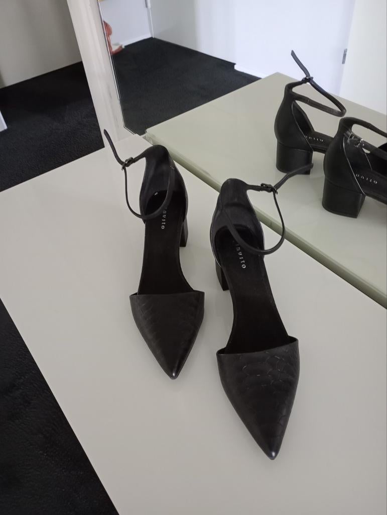 Te koop mooie dames schoen mt 39, Ophalen of Verzenden, Nieuw, Zwart