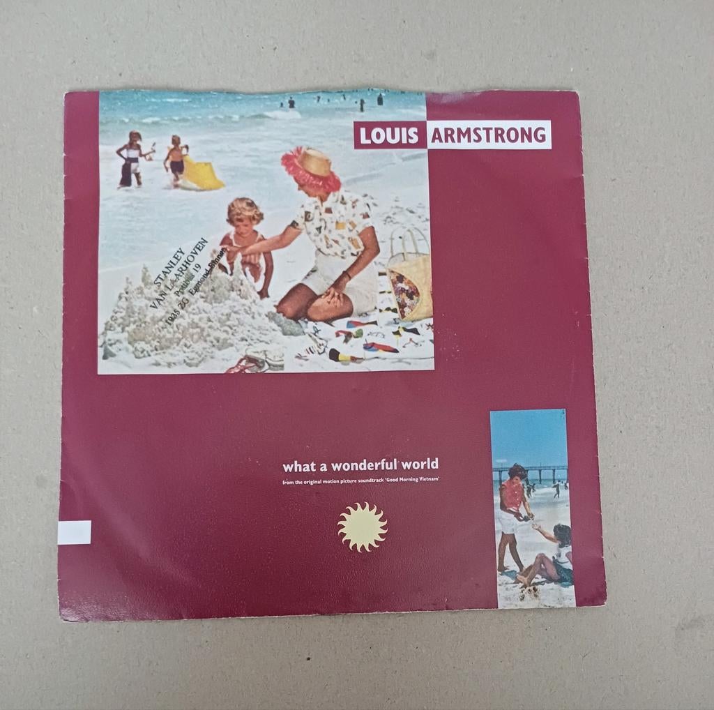 Louis Armstrong/Wayne Fontana - What A Wonderful World/Game, Cd's en Dvd's, Vinyl Singles, Gebruikt, 7 inch, Single, Ophalen of Verzenden