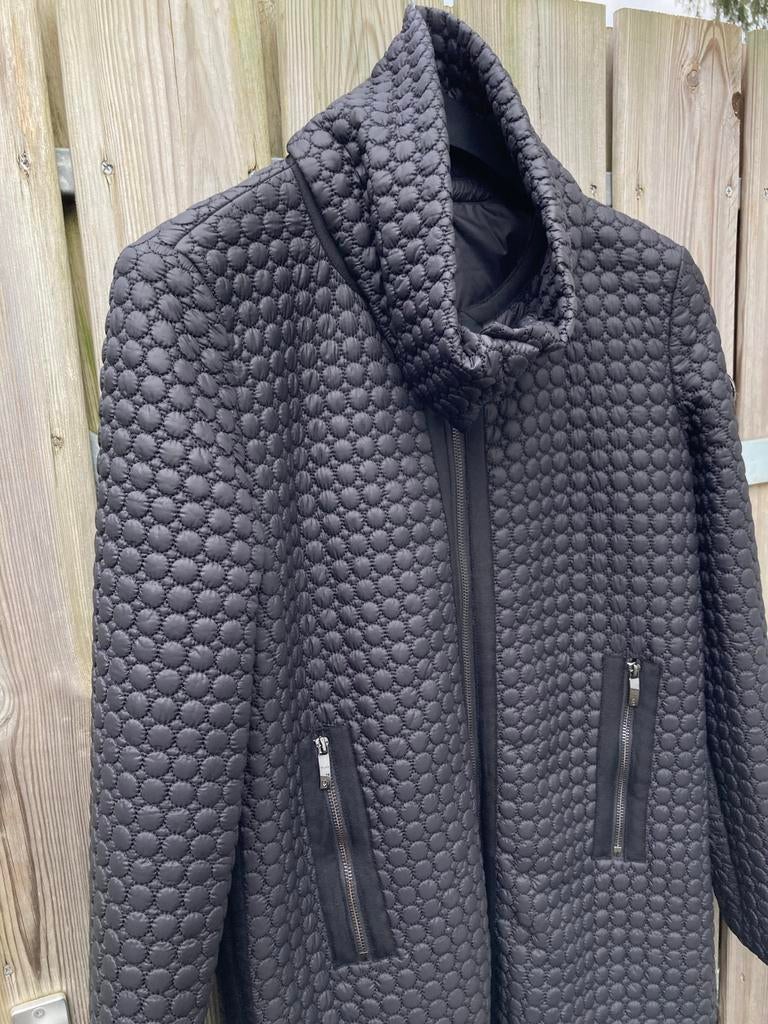 Armani damesjas zwart, Ophalen of Verzenden, Zo goed als nieuw, Maat 42/44 (L), Zwart